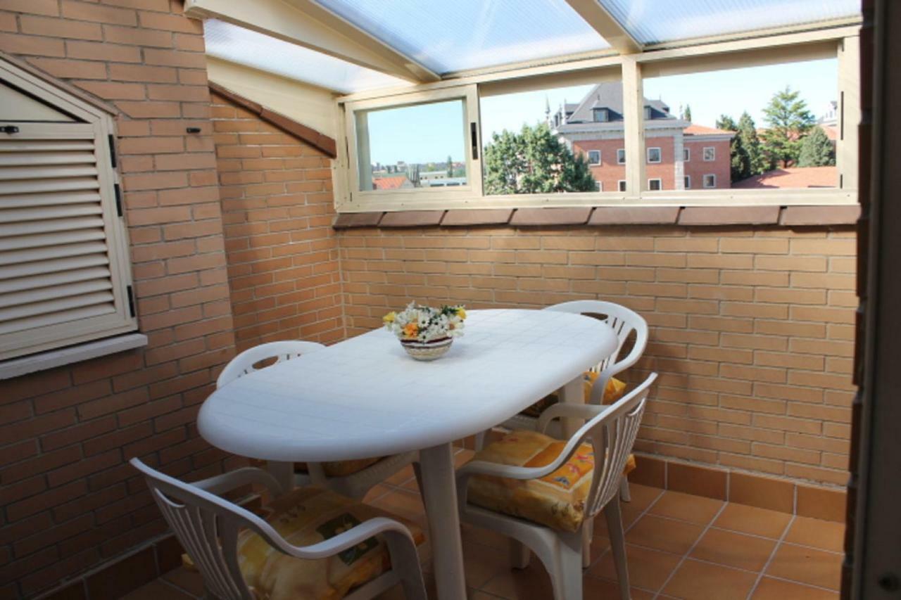 Alameda Del Tormes Apartment Santa Marta de Tormes Bagian luar foto